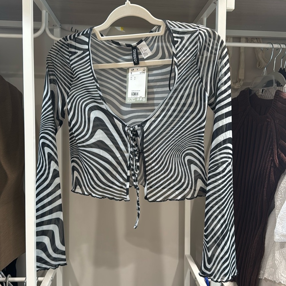 Mesh long sleeve shirt